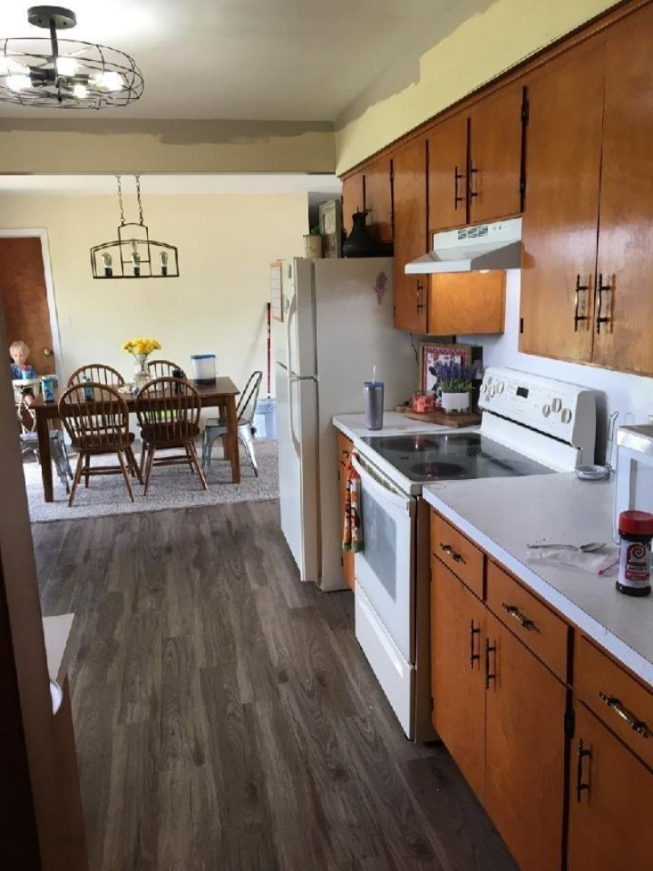 2375 East Shawnee Road Berrien Springs, MI 49103 - Photo 5 of 8 howard 1