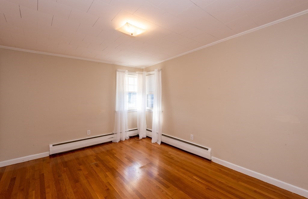 188 Edgemere Road Lynn, MA 01904 - Photo 36 of 41 Gallery Image 36