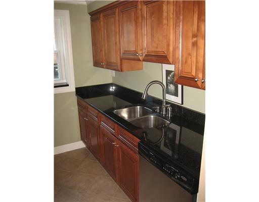 5491-14 Library Road Bethel Park, PA 15102 - Photo 4 of 8 Kitchen.