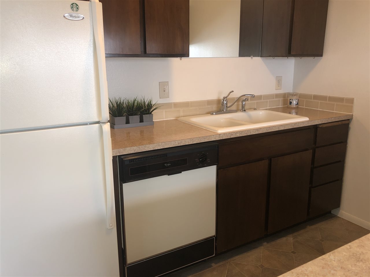 309 North Raymond Road, Unit 23 Spokane Valley, WA 99206 - Photo 8 of 15