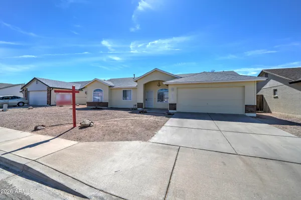 $395,000 | 1881 West 12th Avenue, Apache Junction, AZ 85120