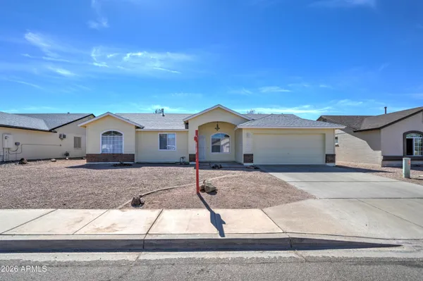 $395,000 | 1881 West 12th Avenue, Apache Junction, AZ 85120