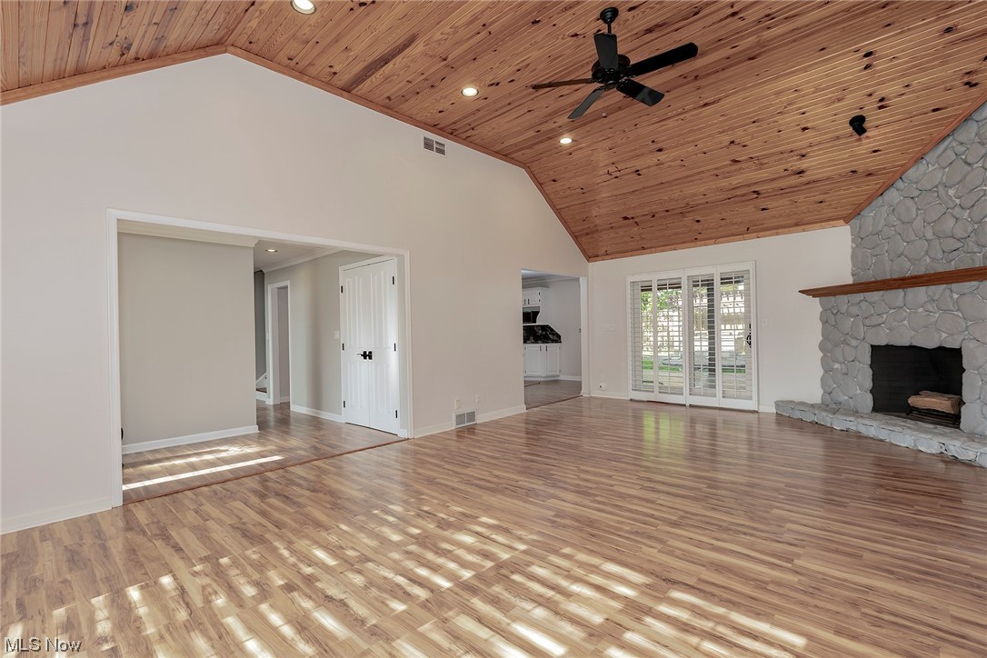1232 Rae Road Lyndhurst, OH 44124 - Photo 8 of 35