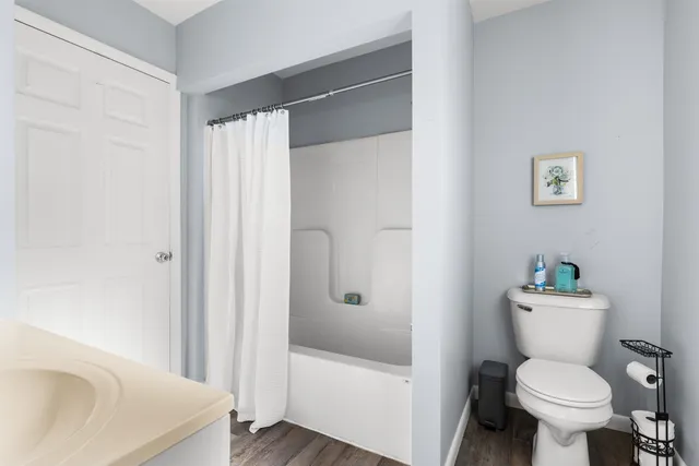 $205,500 | 2906 Buckingham Drive, Rockford, IL 61107