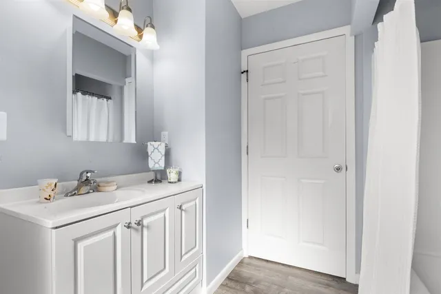 $205,500 | 2906 Buckingham Drive, Rockford, IL 61107