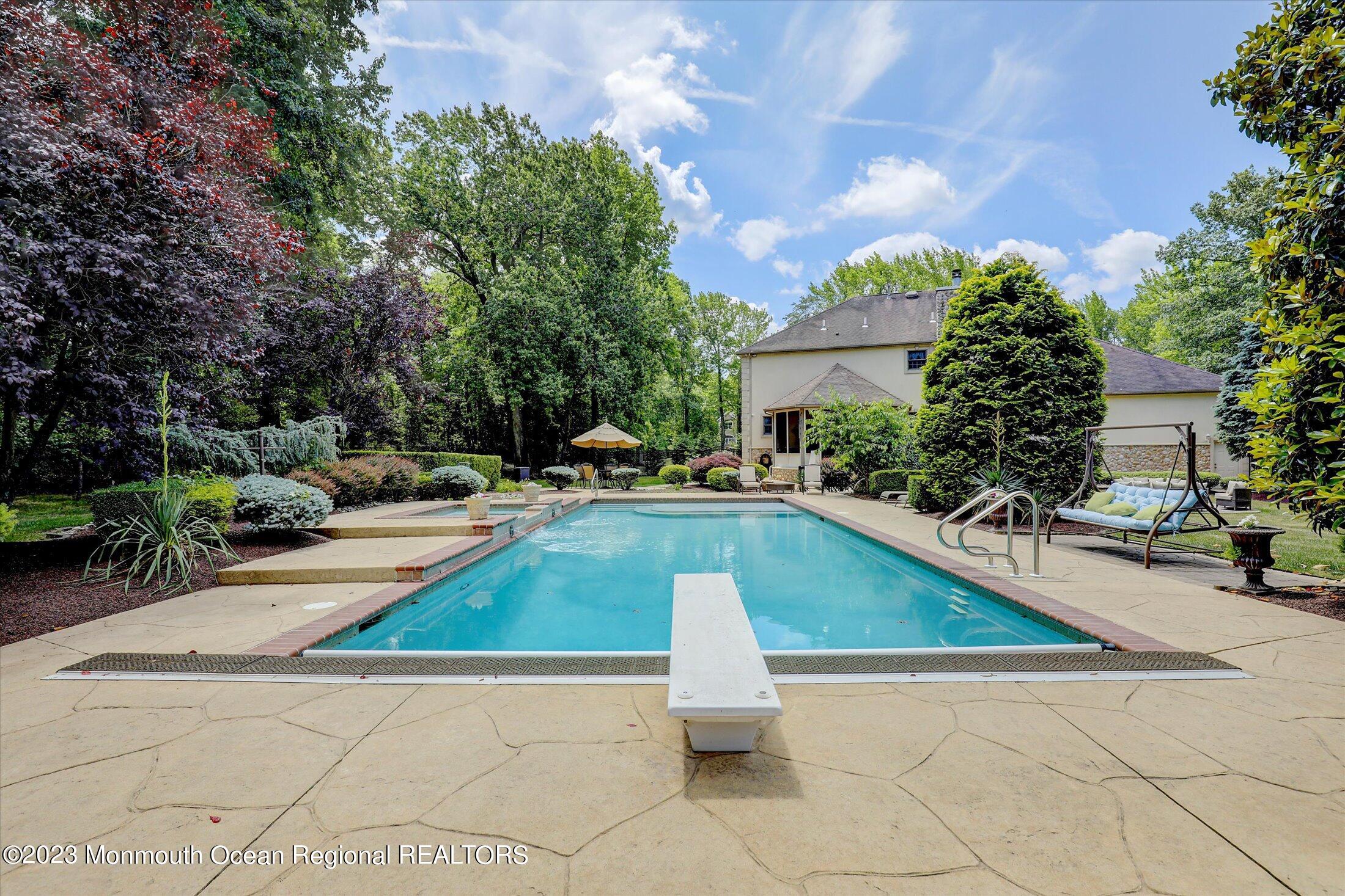 95 Station Road Morganville, NJ 07751 - Photo 19 of 71 58-Pool