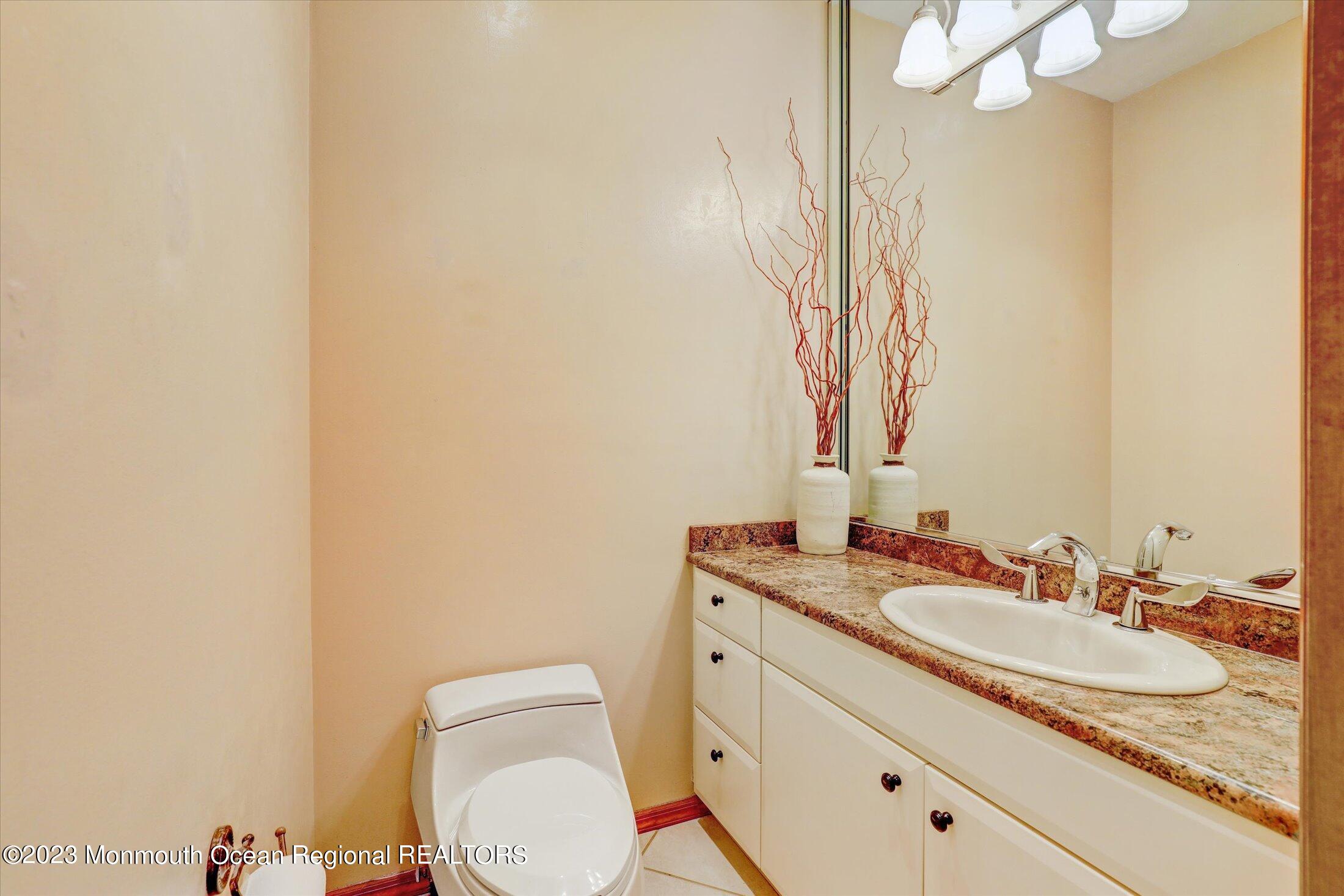 95 Station Road Morganville, NJ 07751 - Photo 65 of 71 24-Bathroom