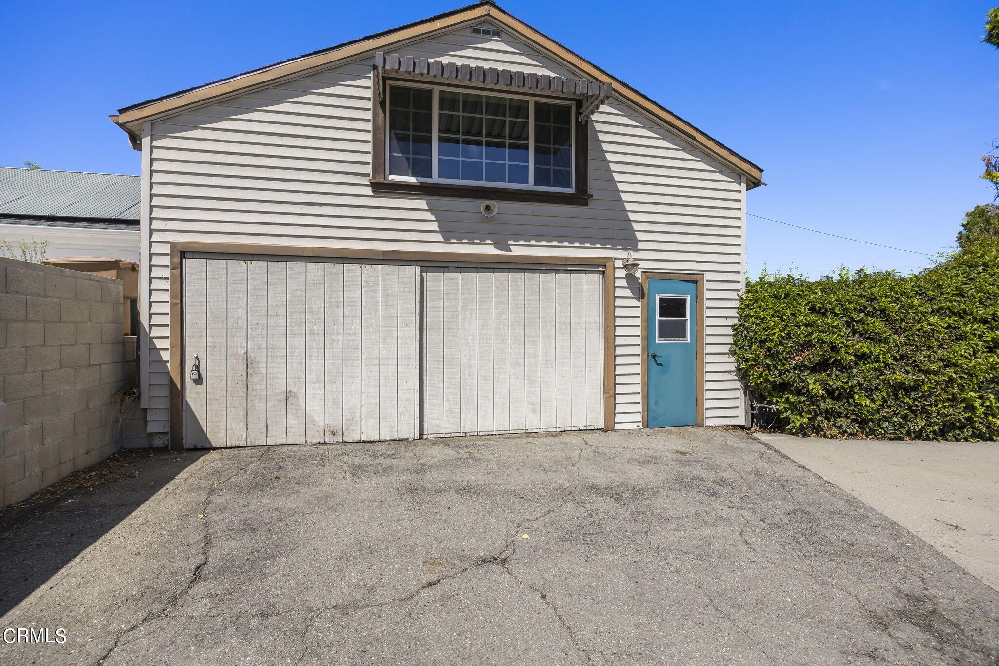 10561 Darling Road Ventura, CA 93004 - Photo 31 of 50 32-web-or-mls-Upmarketmedia_10561Dar-167