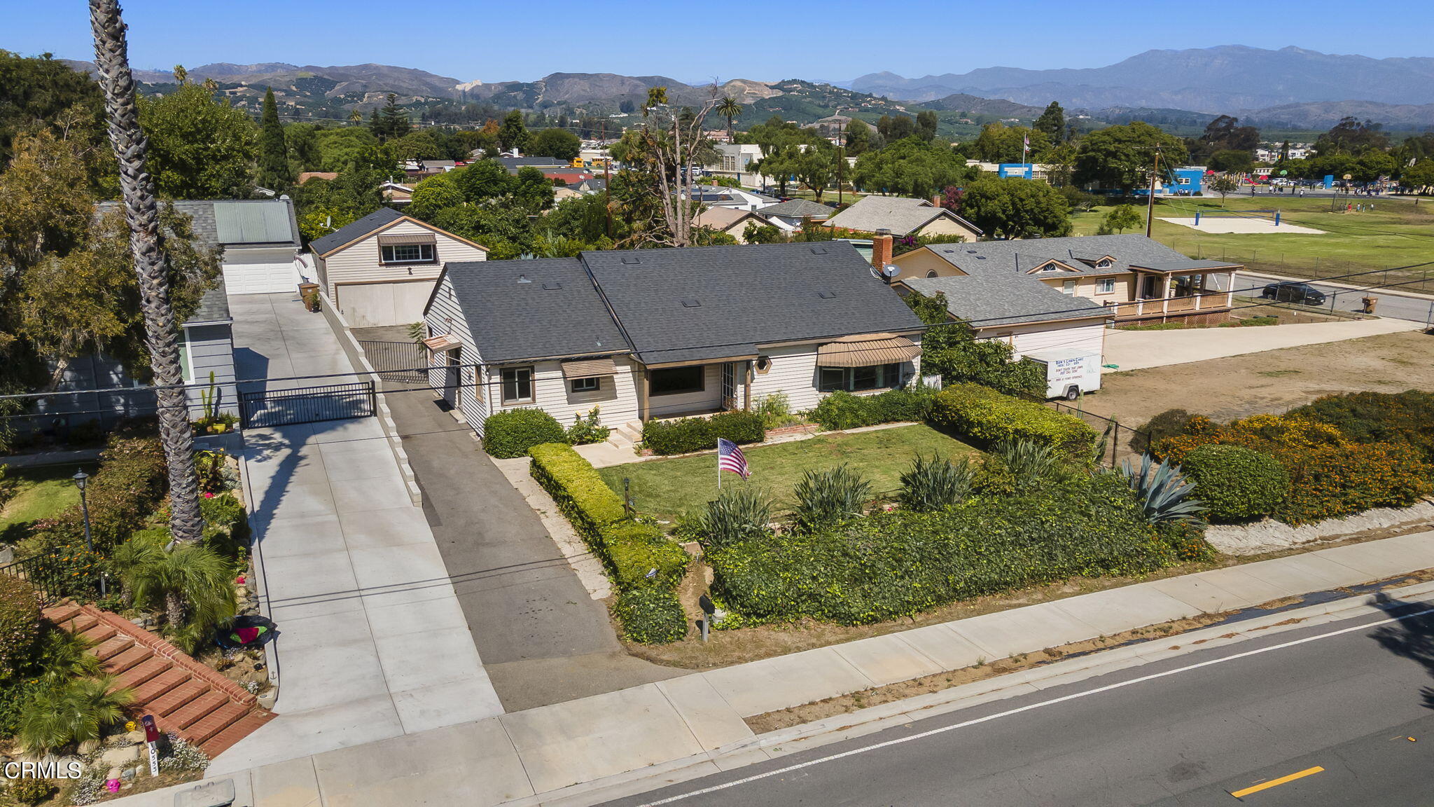 10561 Darling Road Ventura, CA 93004 - Photo 46 of 50 47-web-or-mls-Upmarketmedia_10561Dar-aer