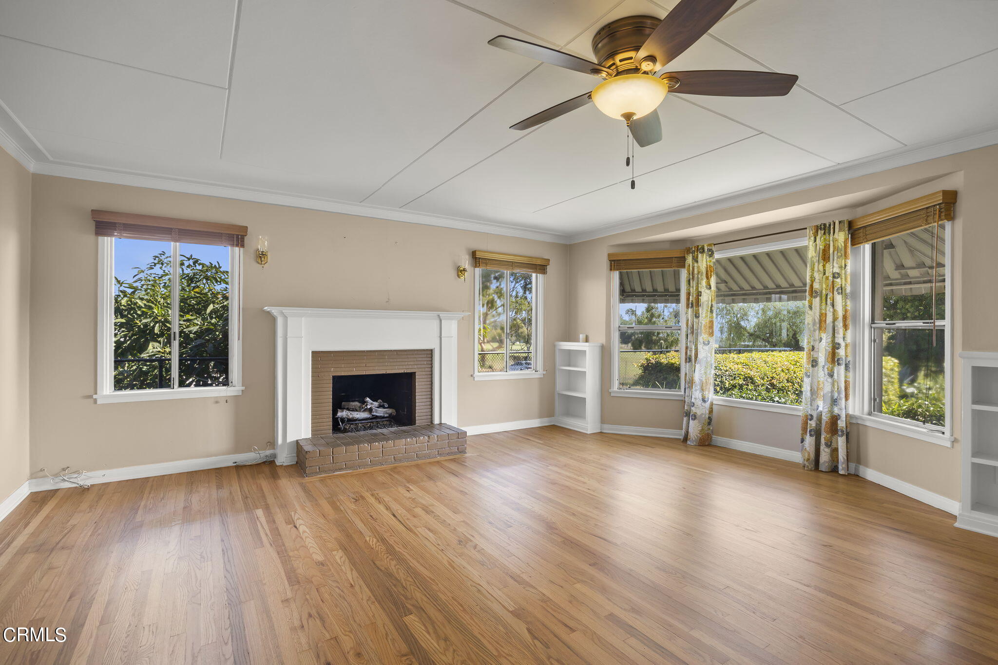10561 Darling Road Ventura, CA 93004 - Photo 7 of 50 8-web-or-mls-Upmarketmedia_10561Dar-33