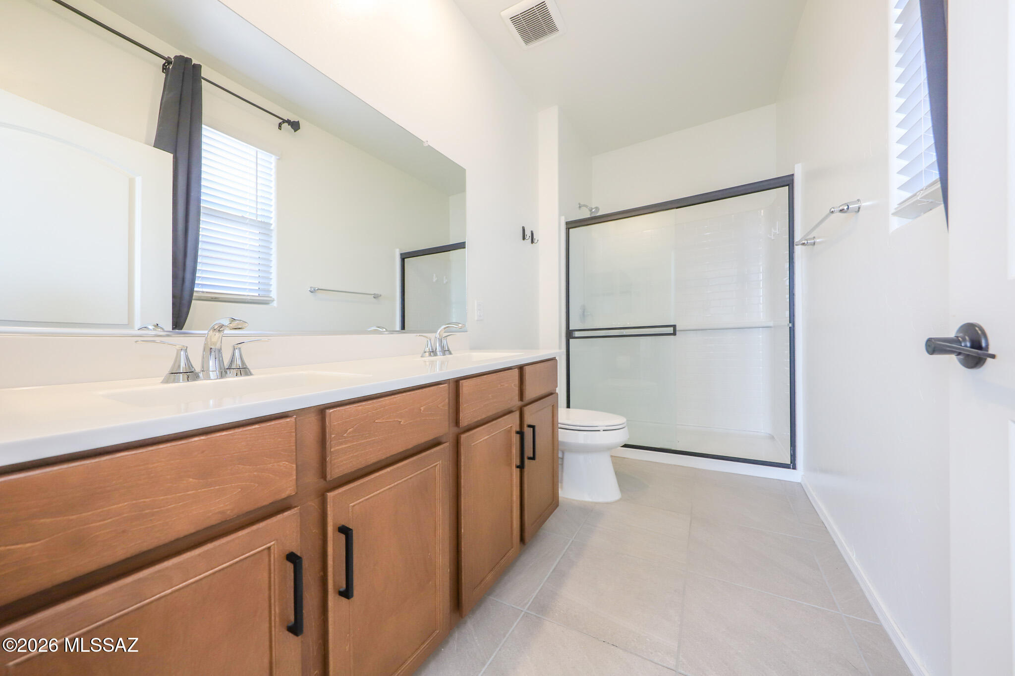 6283 South Rigby Way Tucson, AZ 85746 - Photo 13 of 24 Primary Bathroom