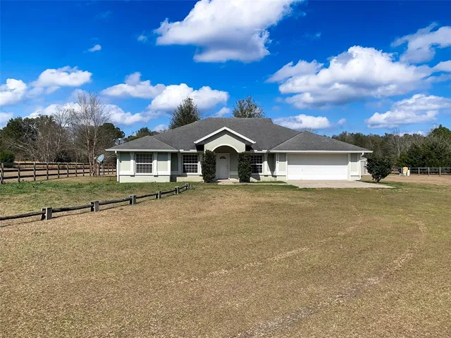 $2,400 | 20754 North W 57th Place, Newberry, FL 32669