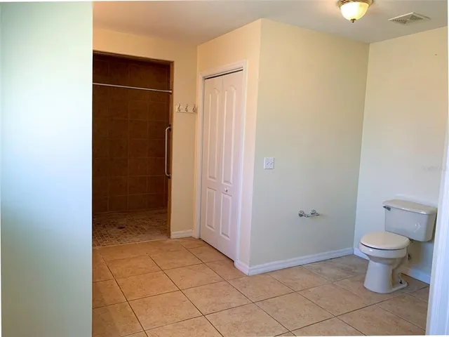 $2,400 | 20754 North W 57th Place, Newberry, FL 32669