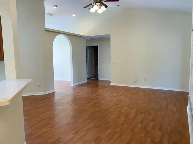 $2,400 | 20754 North W 57th Place, Newberry, FL 32669