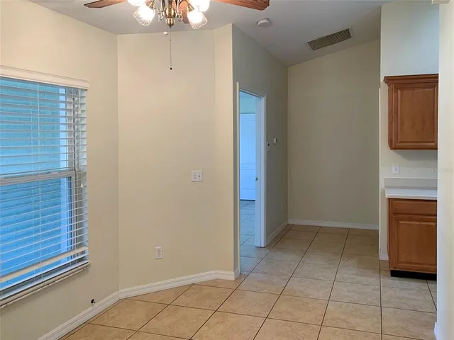 $2,400 | 20754 North W 57th Place, Newberry, FL 32669