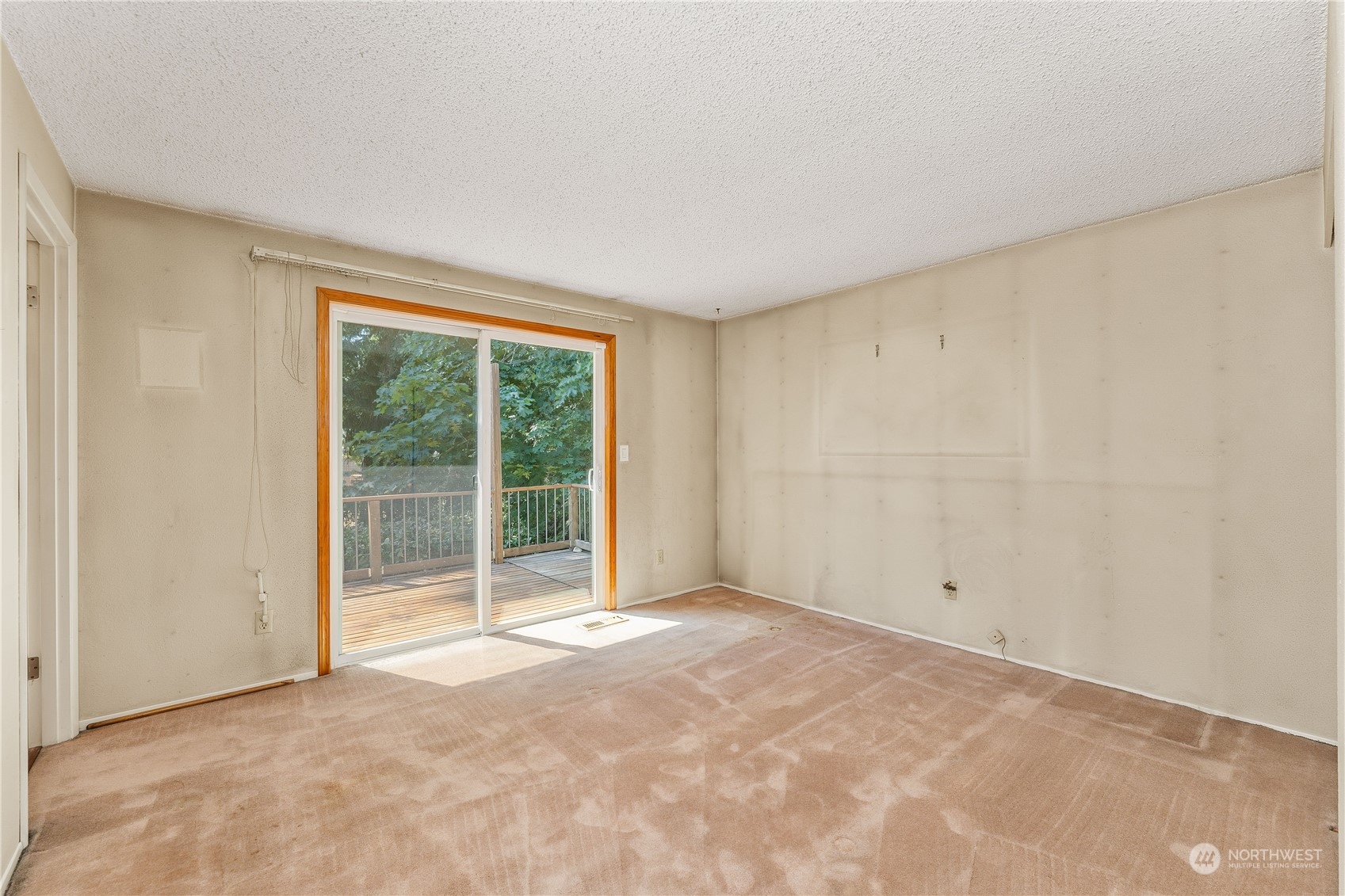 7347 East Collins Road Port Orchard, WA 98366 - Photo 12 of 40 Gallery Image 12