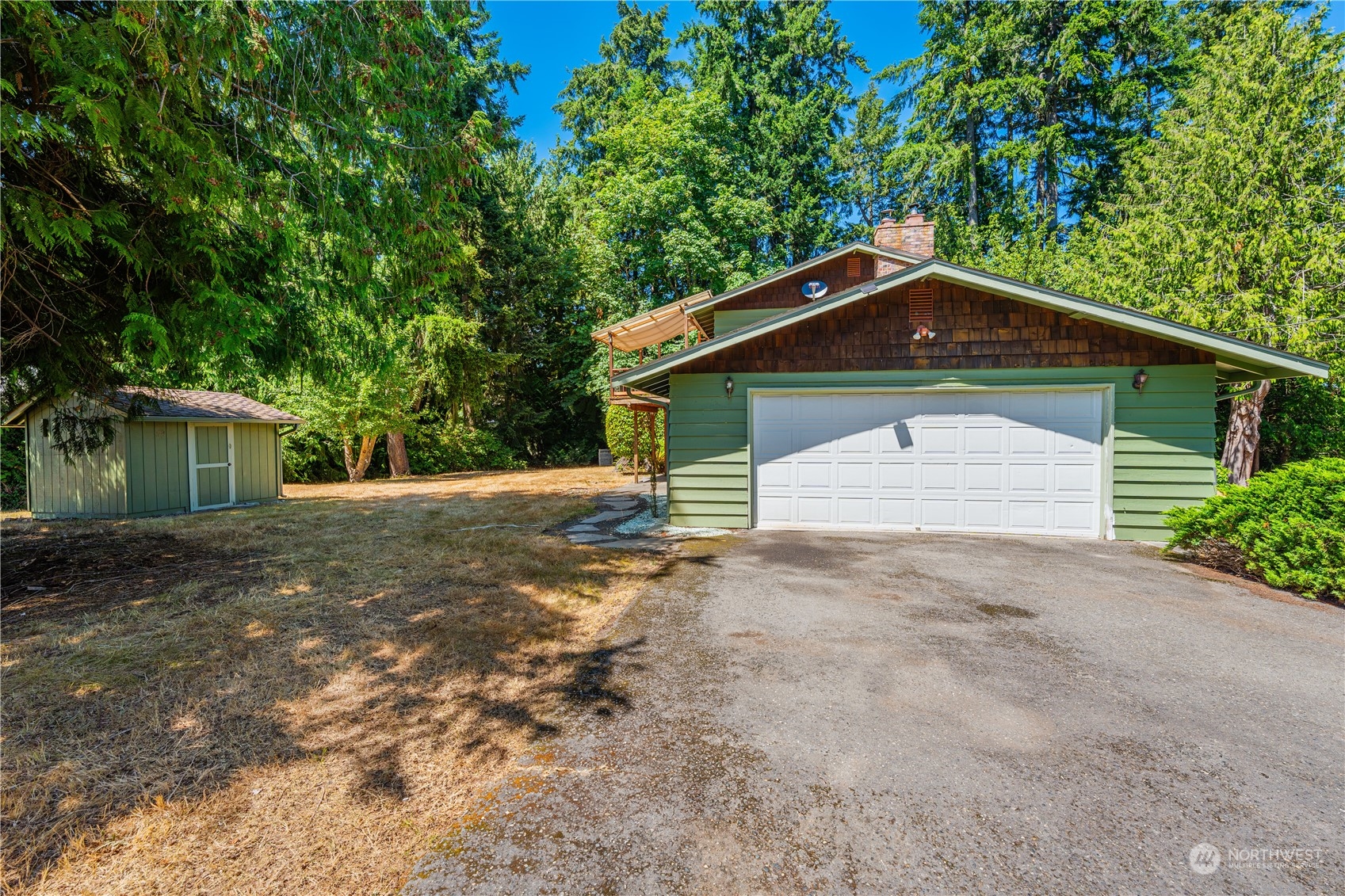 7347 East Collins Road Port Orchard, WA 98366 - Photo 2 of 40 Gallery Image 2