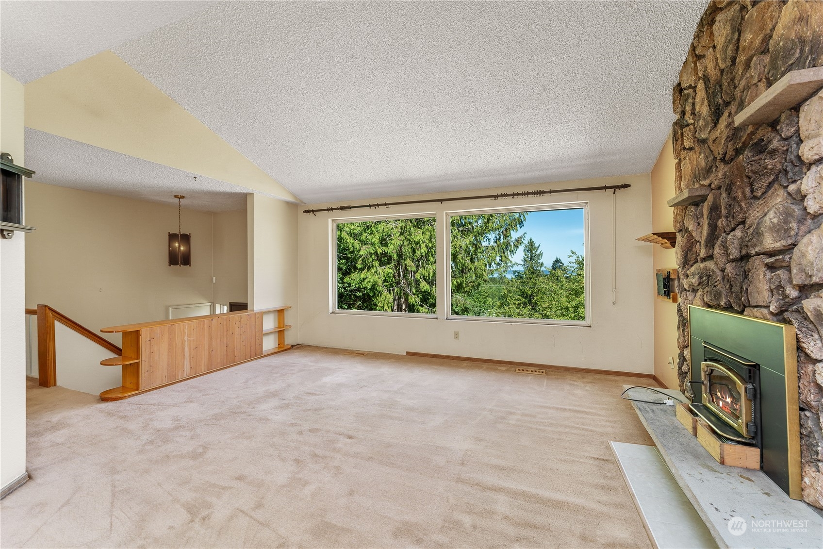 7347 East Collins Road Port Orchard, WA 98366 - Photo 4 of 40 Gallery Image 4
