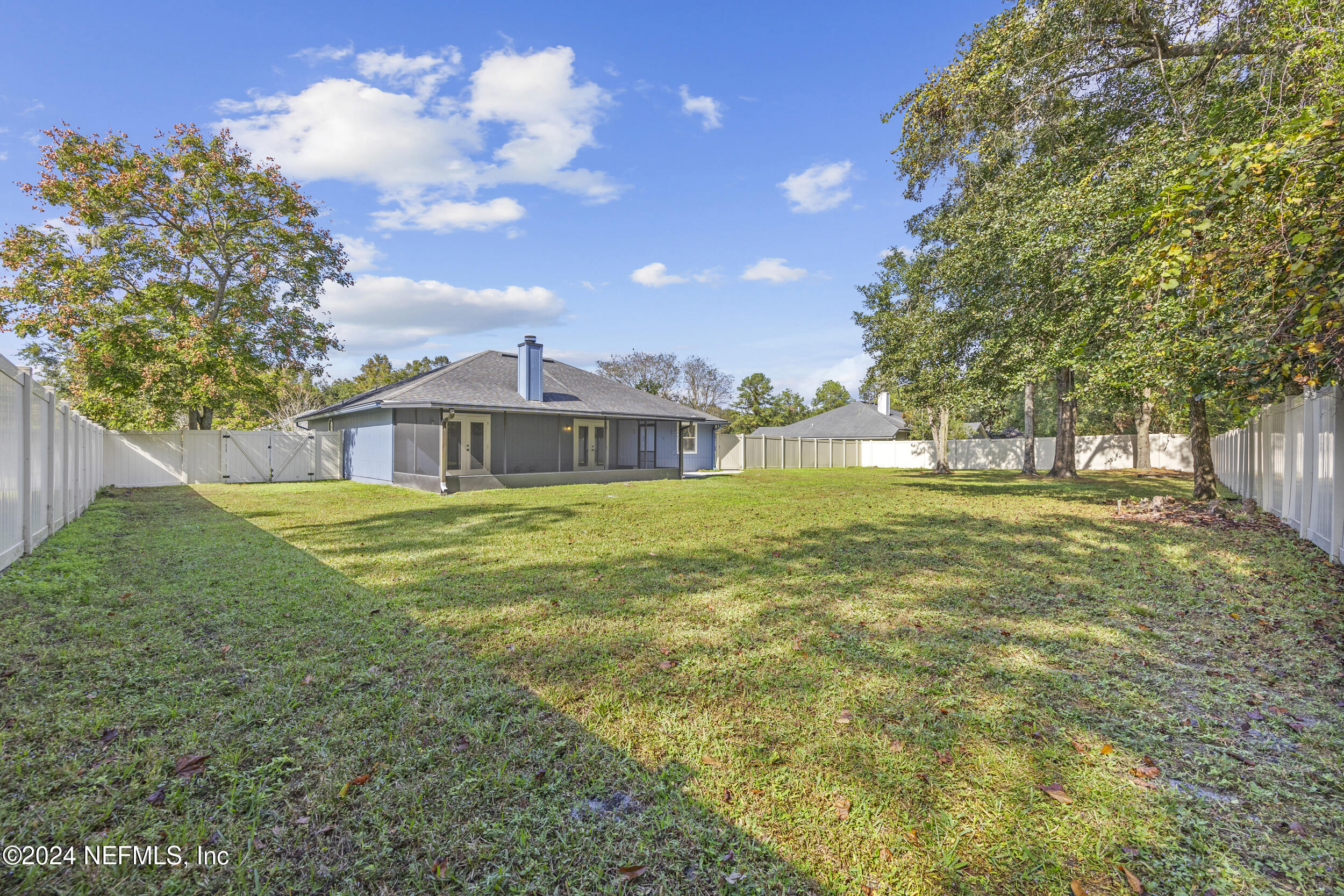 781 Nottingham Forest Circle St. Johns, FL 32259 - Photo 30 of 43 a front view of house with yard