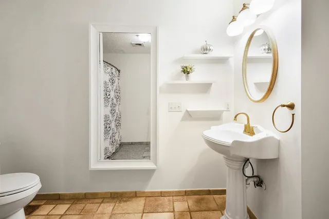 $1,950 | 1000 Francis Street, St. Augustine, FL 32084