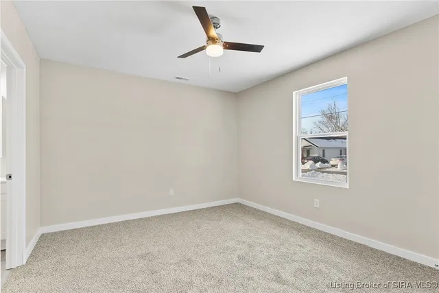 $184,900 | 982 North 3rd Street, Austin, IN 47102