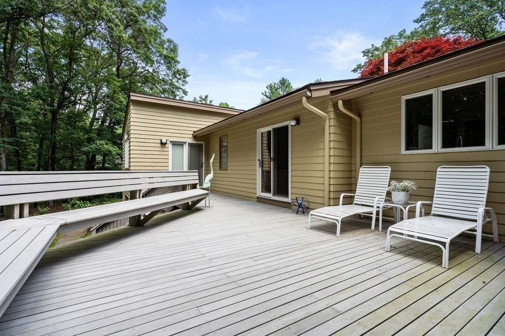 37 Barney Hill Road Wayland, MA 01778 - Photo 17 of 35 Gallery Image 17