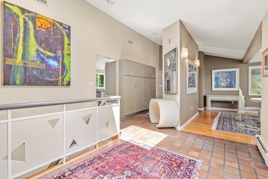 37 Barney Hill Road Wayland, MA 01778 - Photo 4 of 35 Gallery Image 4