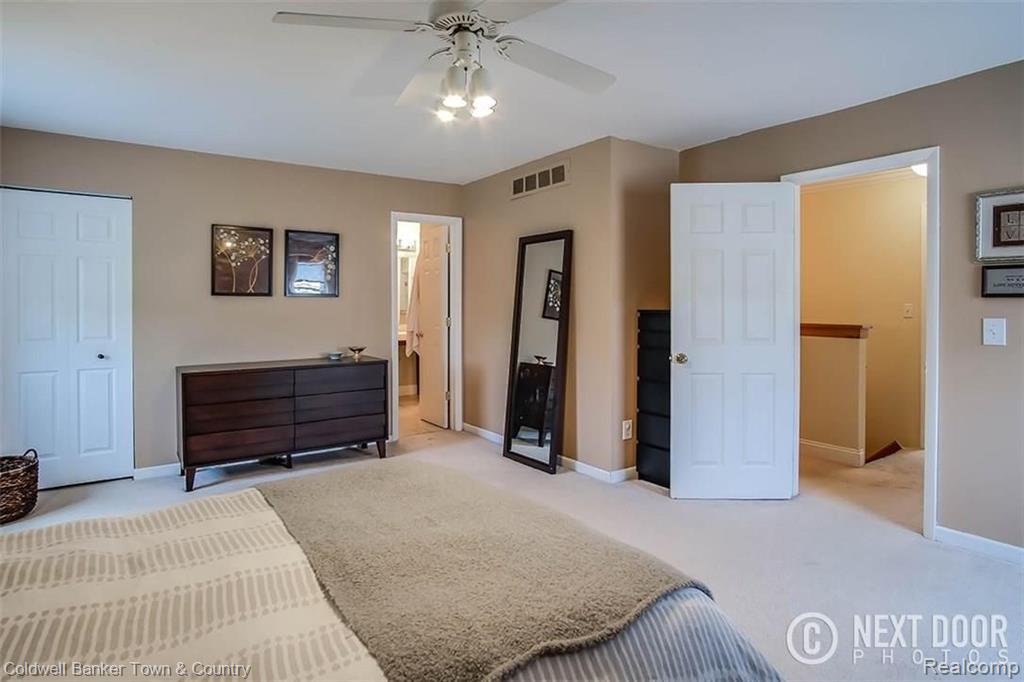 42141 Ridge Road West Novi, MI 48375 - Photo 22 of 32