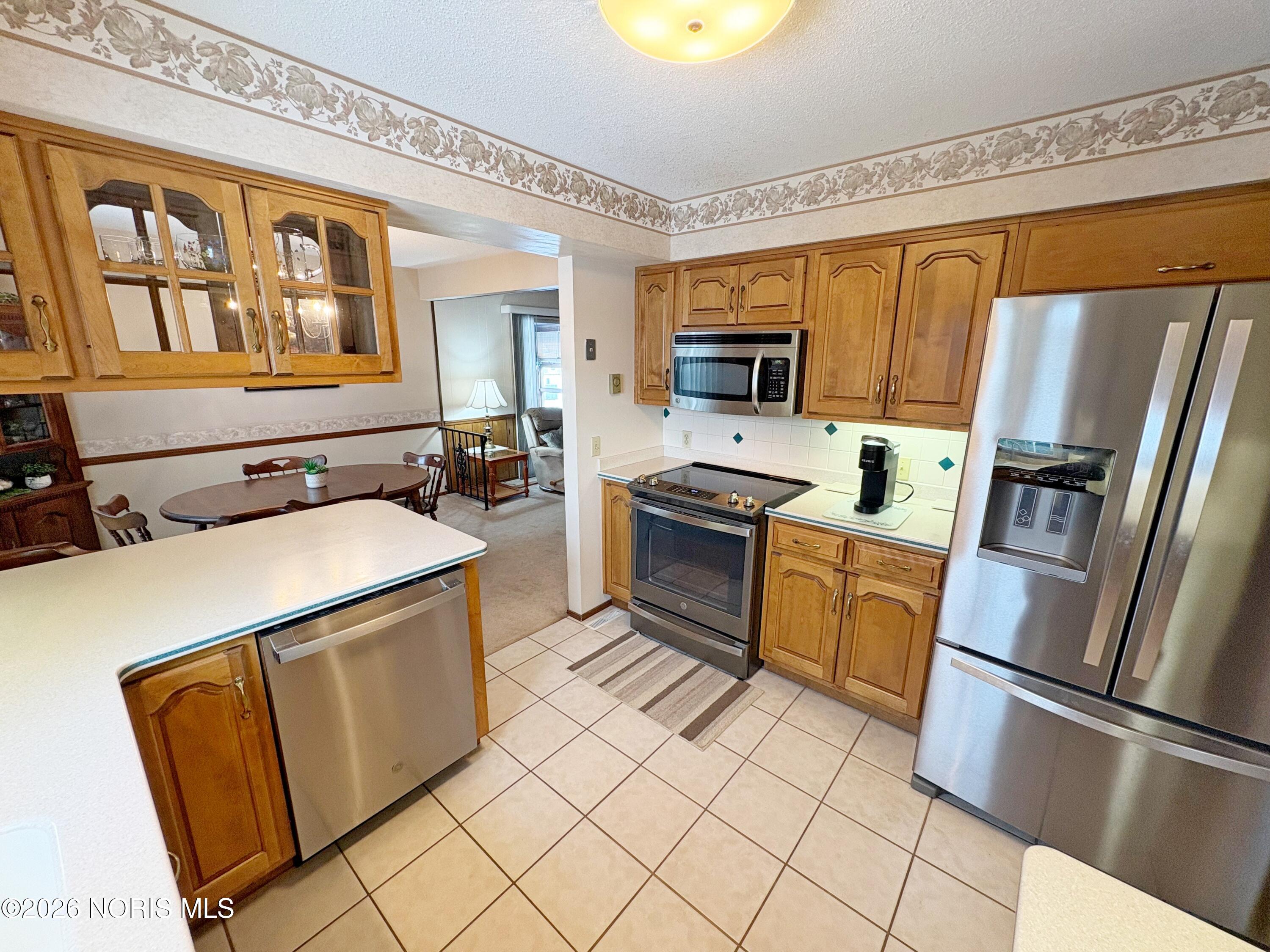 3515 Brown Road Oregon, OH 43616 - Photo 13 of 41 13 kit