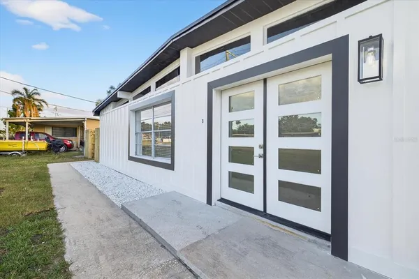 $650,000 | 4308 West Iowa Avenue, Tampa, FL 33616