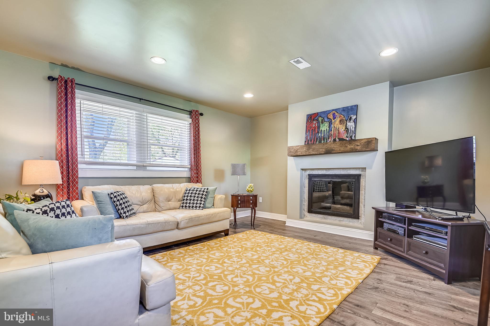 948 Fall Ridge Way Gambrills, MD 21054 - Photo 17 of 40 Bonus family room