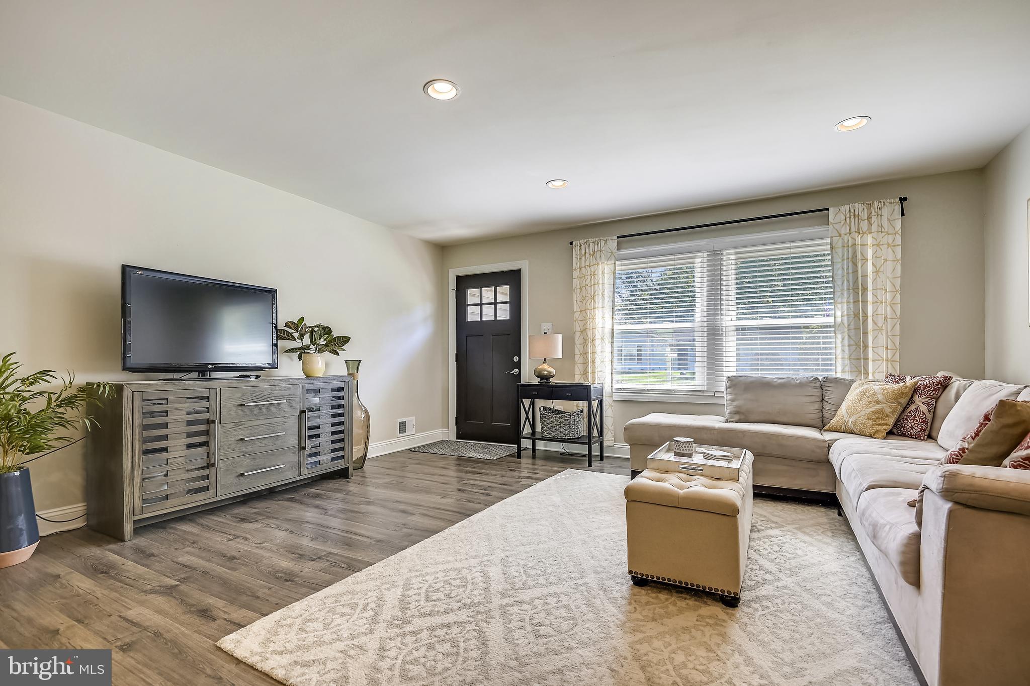 948 Fall Ridge Way Gambrills, MD 21054 - Photo 7 of 40 Gallery Image 7