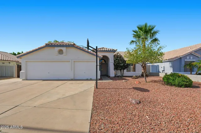 $1,995 | 542 North Palo Verde, Mesa, AZ 85207
