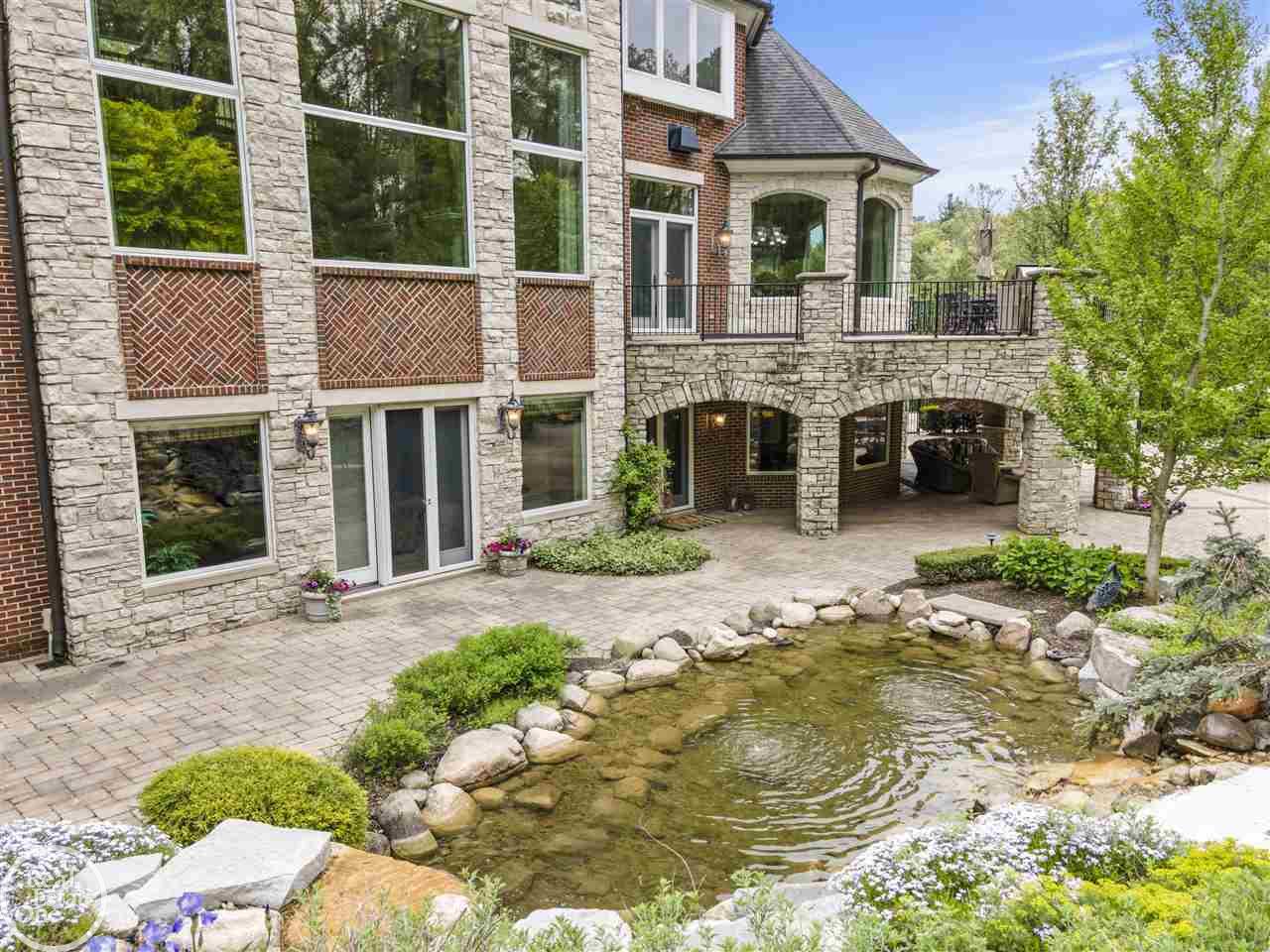 71227 Cedar Bend Lane, Unit 2 Romeo, MI 48065 - Photo 17 of 98 50071178-16.JPG