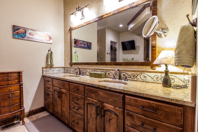 328 West Ridges Boulevard Grand Junction, CO 81507 - Photo 28 of 41 Gallery Image 28