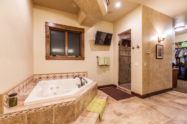 328 West Ridges Boulevard Grand Junction, CO 81507 - Photo 36 of 41 Gallery Image 36