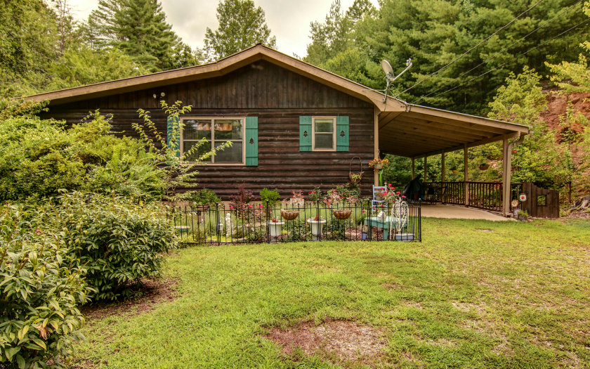 819 Rockridge Road Murphy, NC 28906 - Photo 1 of 1 Main View