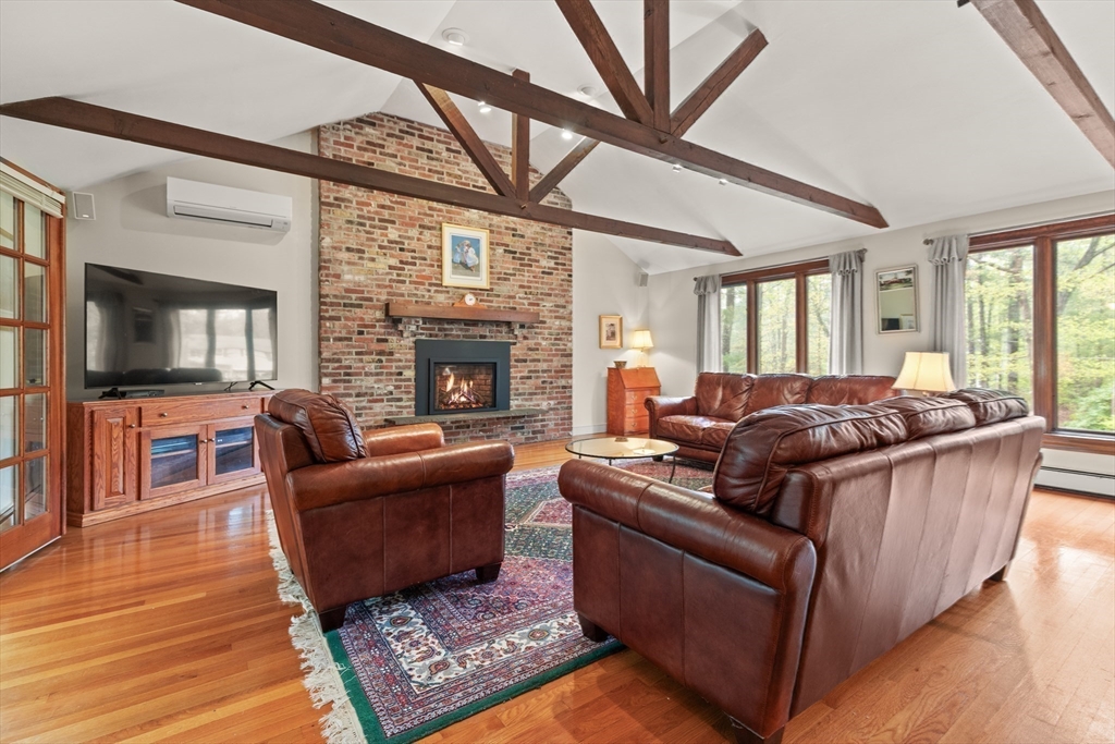 11 Wagon Road Westwood, MA 02090 - Photo 14 of 39 Gallery Image 14