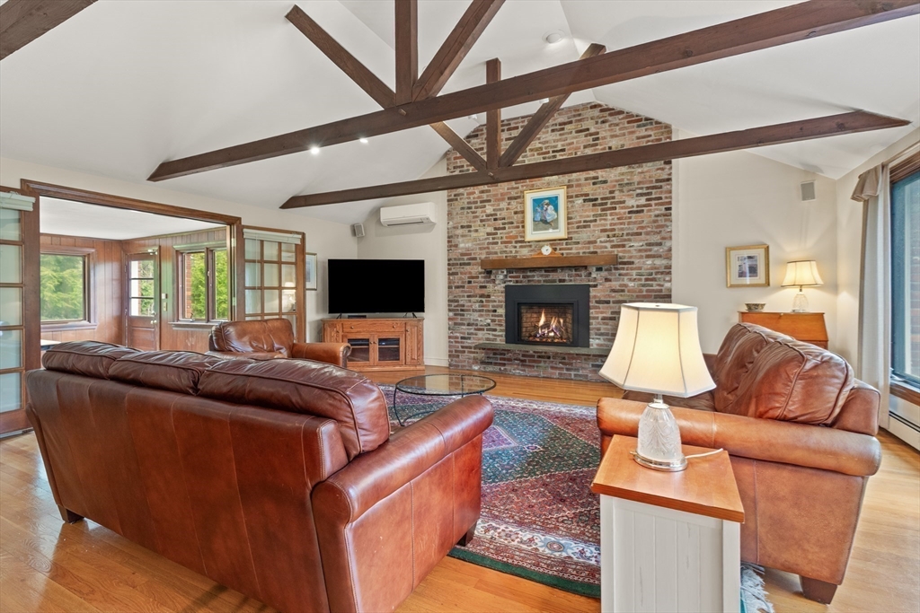 11 Wagon Road Westwood, MA 02090 - Photo 17 of 39 Gallery Image 17
