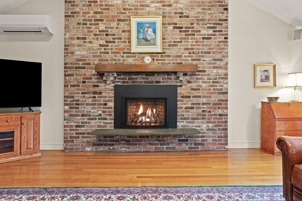 11 Wagon Road Westwood, MA 02090 - Photo 19 of 39 Gallery Image 19