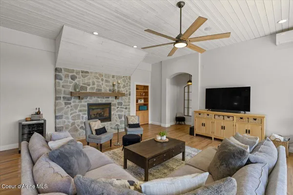 $3,300,000 | 13928 North Peony Court, Hayden, ID 83835