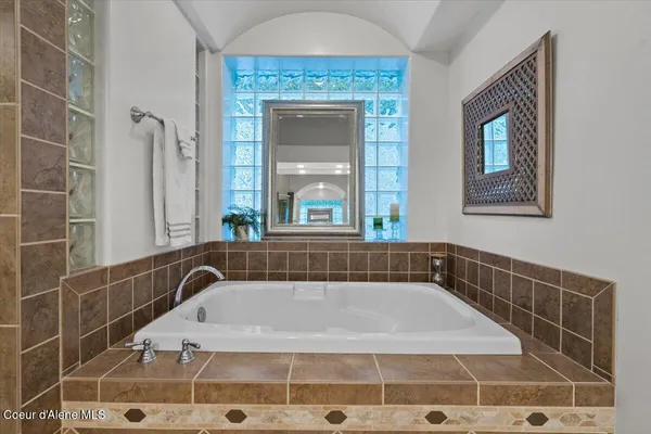 $3,300,000 | 13928 North Peony Court, Hayden, ID 83835