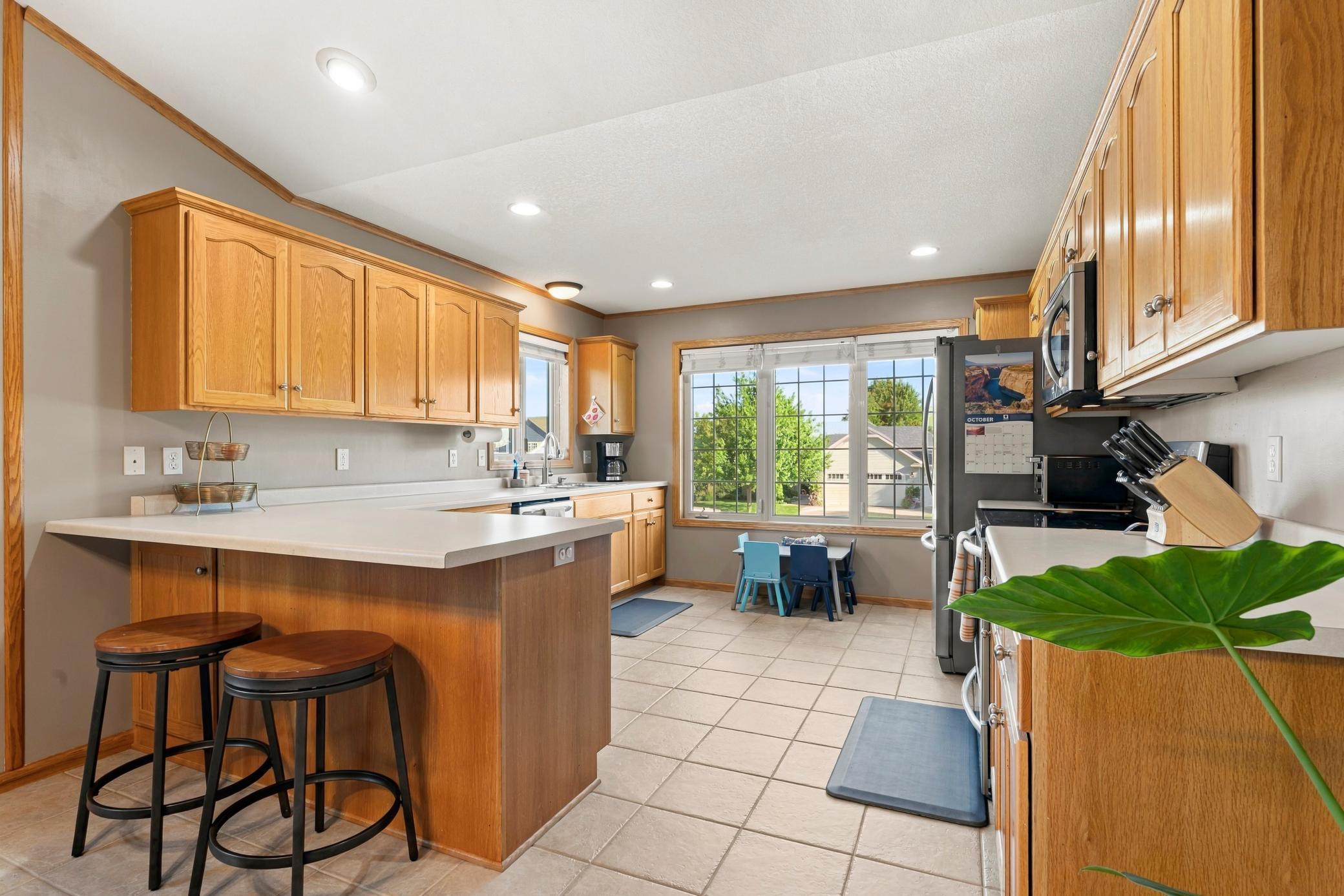 1926 Hart Drive Southwest Rochester, MN 55902 - Photo 9 of 45 Gallery Image 9