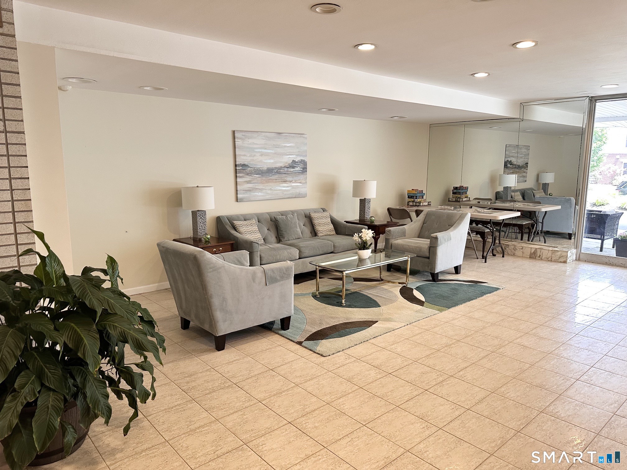 5 Bishop Road, Unit 101 West Hartford, CT 06119 - Photo 13 of 18