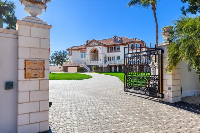 $26,400,000 | 1310 South Lake Shore Drive, Sarasota, FL 34231