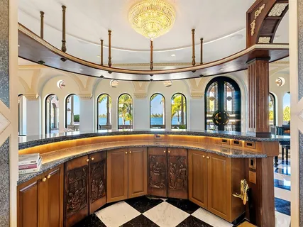 $26,400,000 | 1310 South Lake Shore Drive, Sarasota, FL 34231