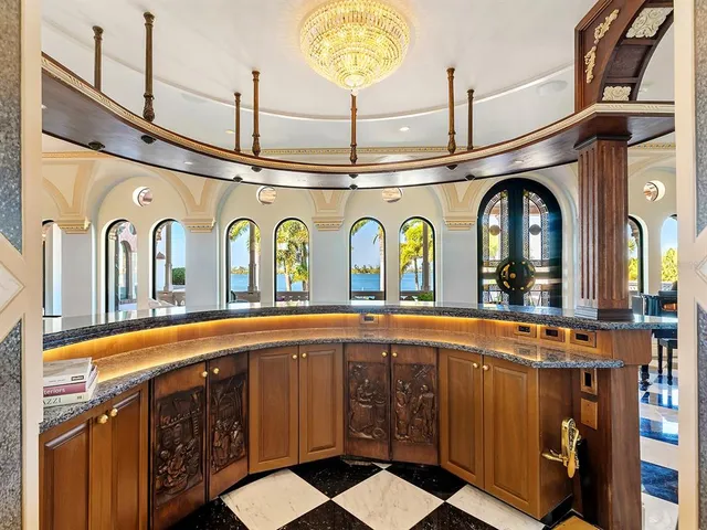 $26,400,000 | 1310 South Lake Shore Drive, Sarasota, FL 34231