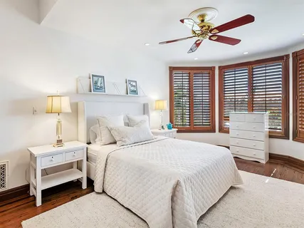 $26,400,000 | 1310 South Lake Shore Drive, Sarasota, FL 34231