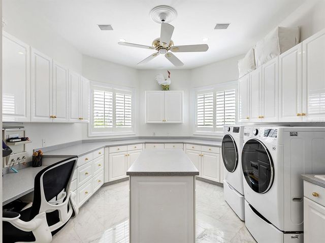 $26,400,000 | 1310 South Lake Shore Drive, Sarasota, FL 34231