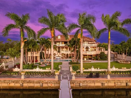 $26,400,000 | 1310 South Lake Shore Drive, Sarasota, FL 34231